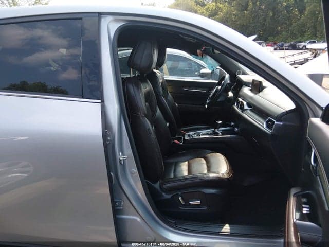 2019 MAZDA CX-5 SIGNATURE 5