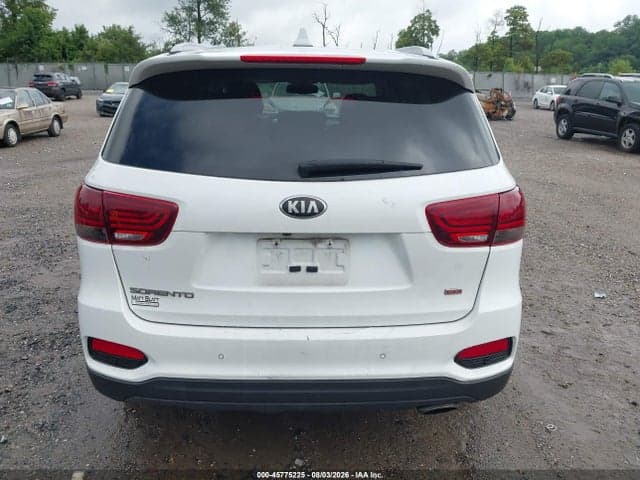 2019 KIA SORENTO 2.4L LX 17