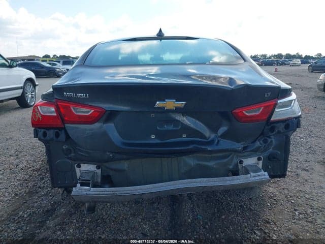2017 CHEVROLET MALIBU 1LT 16