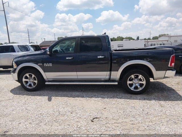 2017 RAM 1500 LARAMIE 4X4 5'7 BOX 13