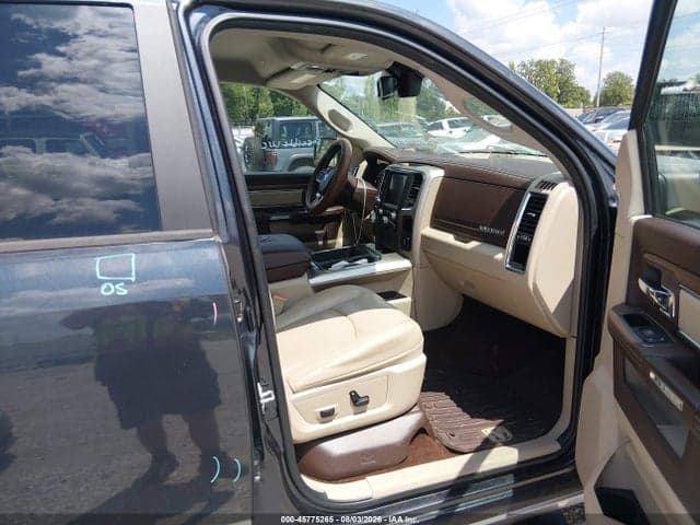 2017 RAM 1500 LARAMIE 4X4 5'7 BOX 5