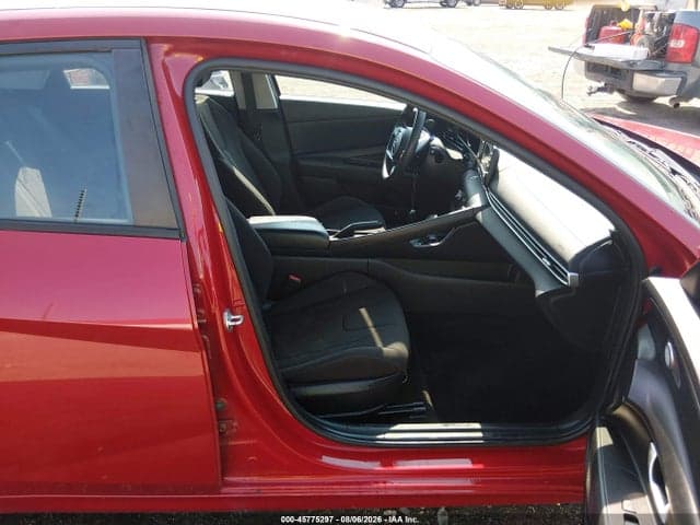 2021 HYUNDAI ELANTRA SEL 5
