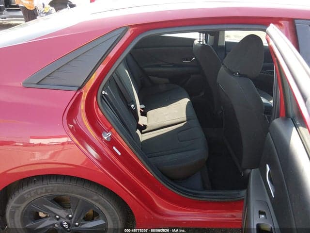 2021 HYUNDAI ELANTRA SEL 8