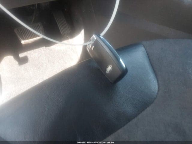 2017 KIA NIRO EX 11