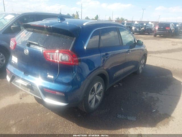 2017 KIA NIRO EX 8