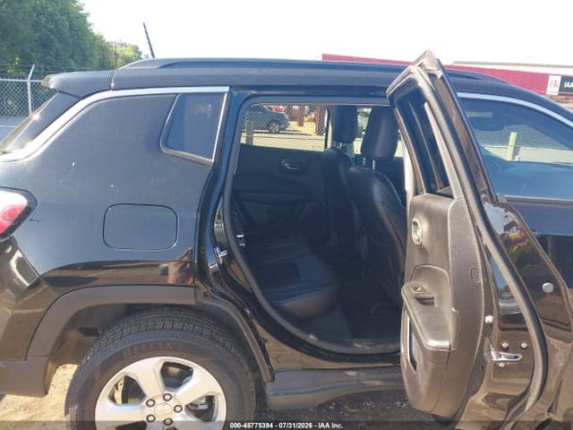 2017 JEEP NEW COMPASS LATITUDE 4X4 8