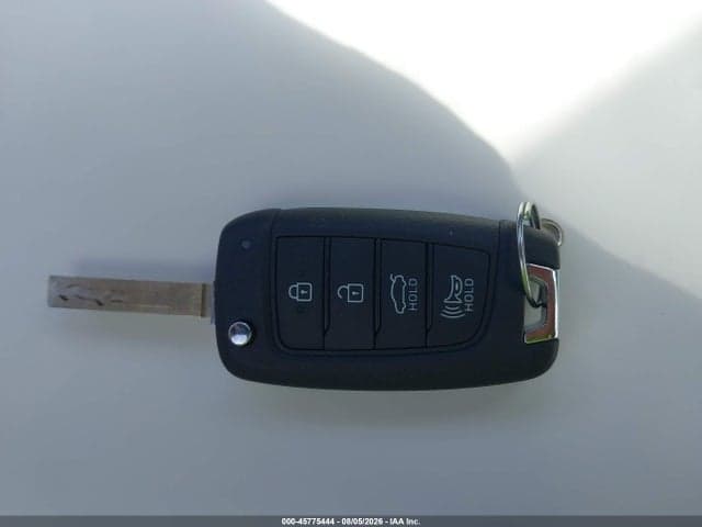 2026 HYUNDAI ELANTRA SE 11