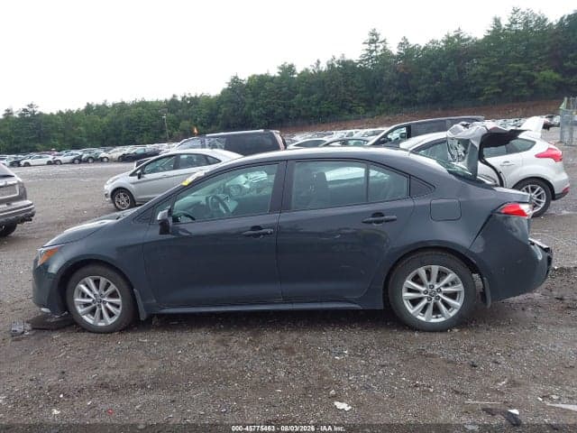2025 TOYOTA COROLLA LE 14