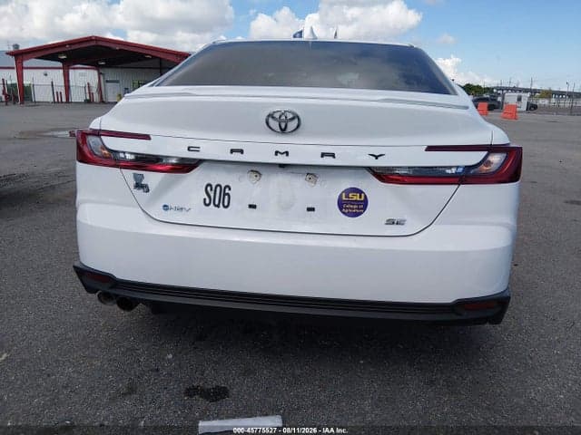2026 TOYOTA CAMRY SE 17