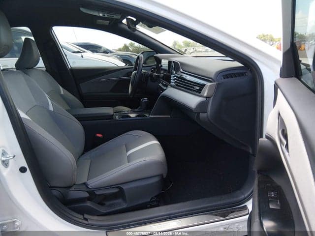 2026 TOYOTA CAMRY SE 5
