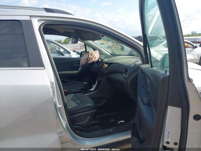 2017 CHEVROLET TRAX LT 5