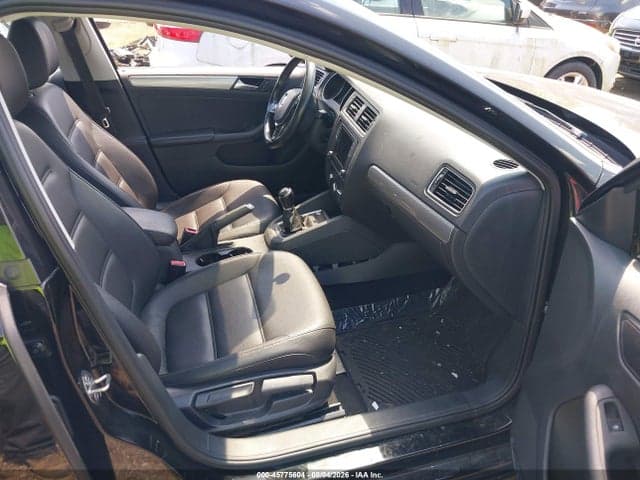 2017 VOLKSWAGEN JETTA 1.4T SE 5