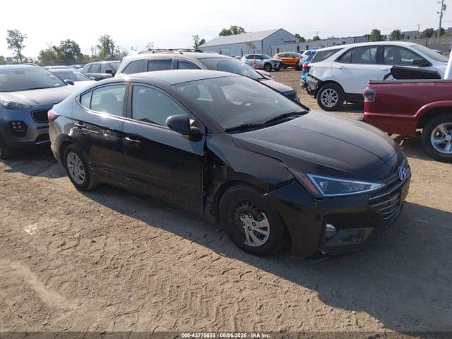 2019 HYUNDAI ELANTRA SE - 1