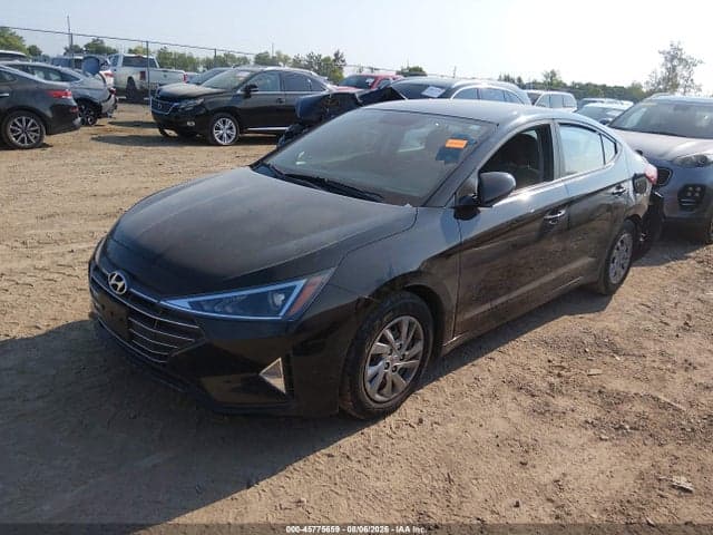 2019 HYUNDAI ELANTRA SE 2