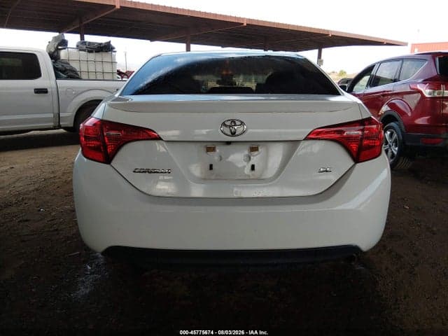 2019 TOYOTA COROLLA SE 16