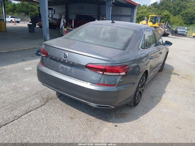 2021 VOLKSWAGEN PASSAT 2.0T SE 4