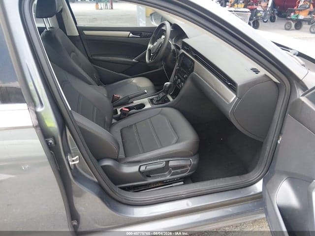2021 VOLKSWAGEN PASSAT 2.0T SE 5