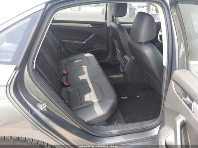 2021 VOLKSWAGEN PASSAT 2.0T SE 8