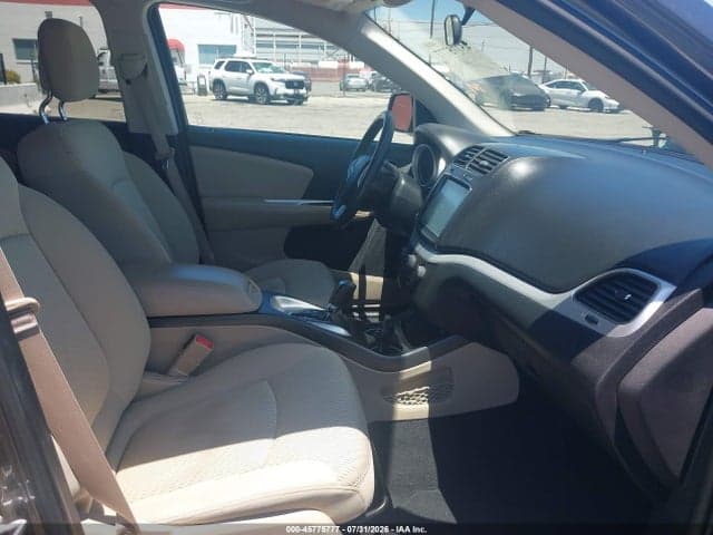 2018 DODGE JOURNEY SXT 5