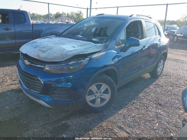2020 CHEVROLET TRAX AWD LT 2