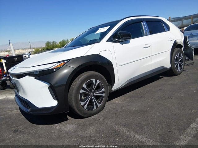 2023 TOYOTA BZ4X XLE 2