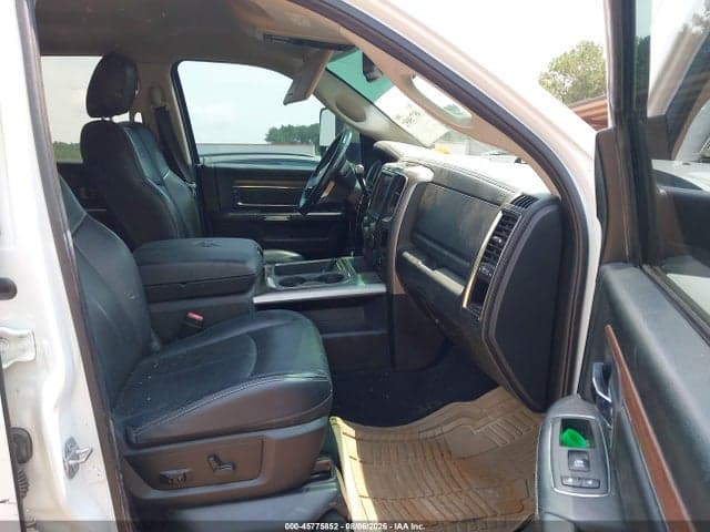 2018 RAM 2500 LARAMIE 4X4 6'4 BOX 5