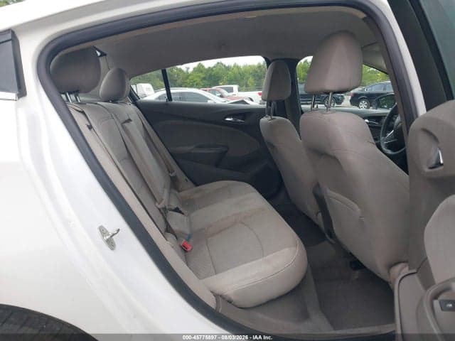 2018 CHEVROLET CRUZE LT AUTO 8