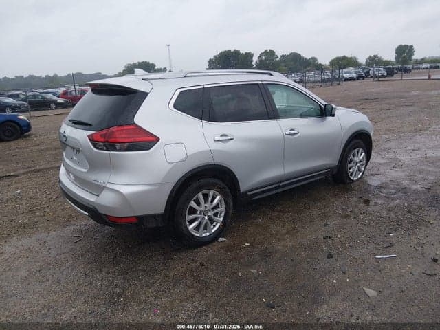 2017 NISSAN ROGUE SL 4