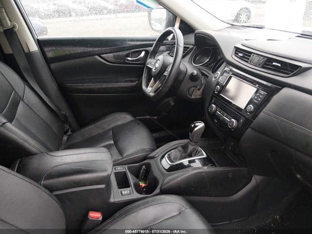 2017 NISSAN ROGUE SL 5