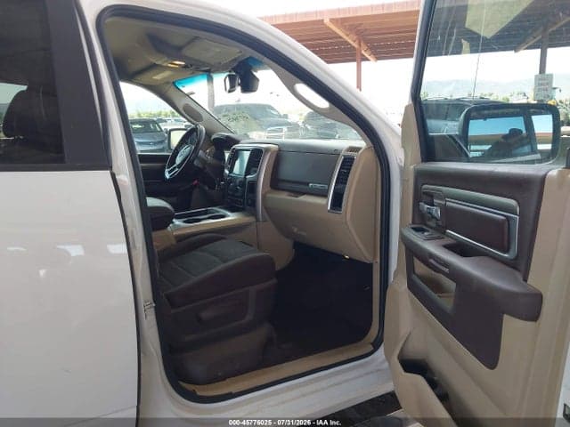 2017 RAM 1500 BIG HORN 4X2 5'7 BOX 5