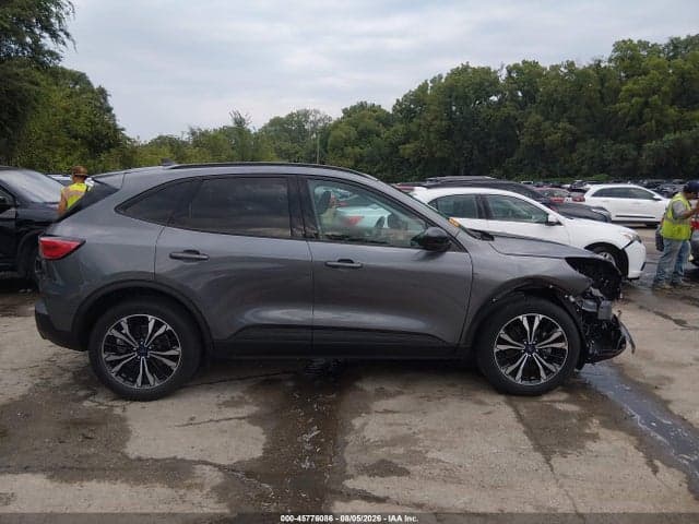 2022 FORD ESCAPE SEL 13