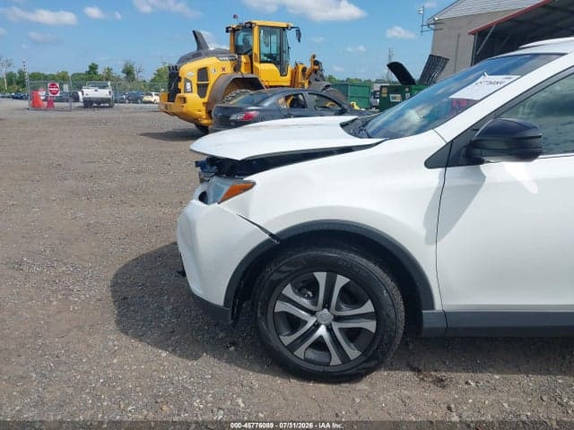 2017 TOYOTA RAV4 LE 14
