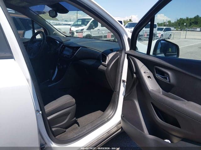 2017 CHEVROLET TRAX LS 5