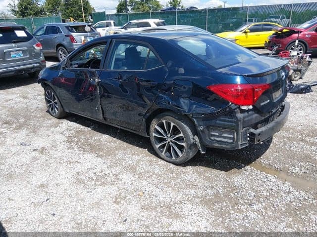 2019 TOYOTA COROLLA SE 3