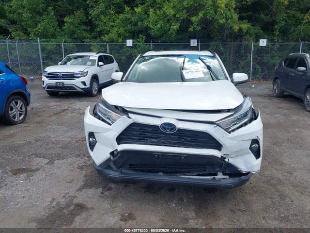 2019 TOYOTA RAV4 HYBRID XLE 12