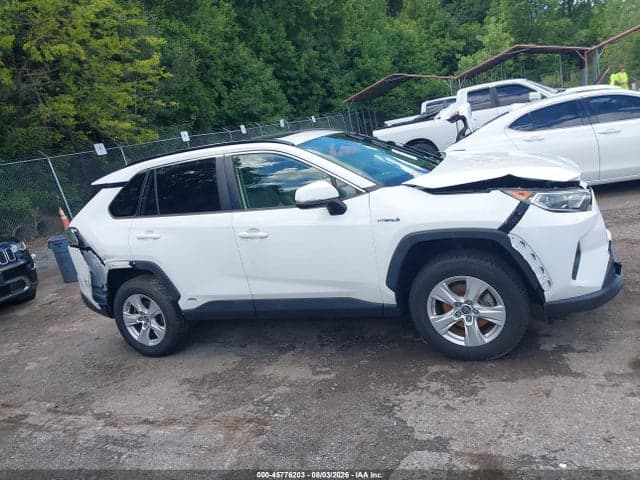 2019 TOYOTA RAV4 HYBRID XLE 13