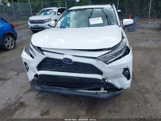 2019 TOYOTA RAV4 HYBRID XLE 6