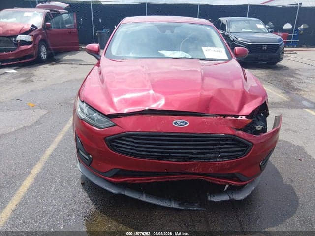 2020 FORD FUSION SE 13