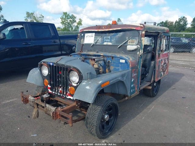 1969 KAISER JEEP DJ5A 2