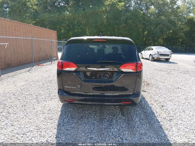 2017 CHRYSLER PACIFICA LX 16