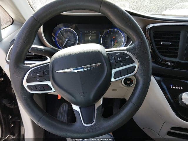2017 CHRYSLER PACIFICA LX 7