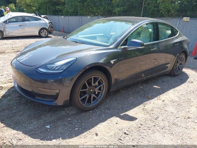 2018 TESLA MODEL 3 LONG RANGE/PERFORMANCE 2