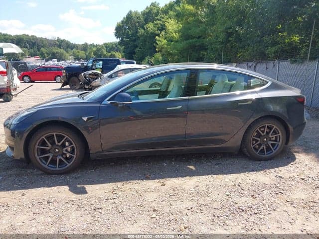 2018 TESLA MODEL 3 LONG RANGE/PERFORMANCE 15