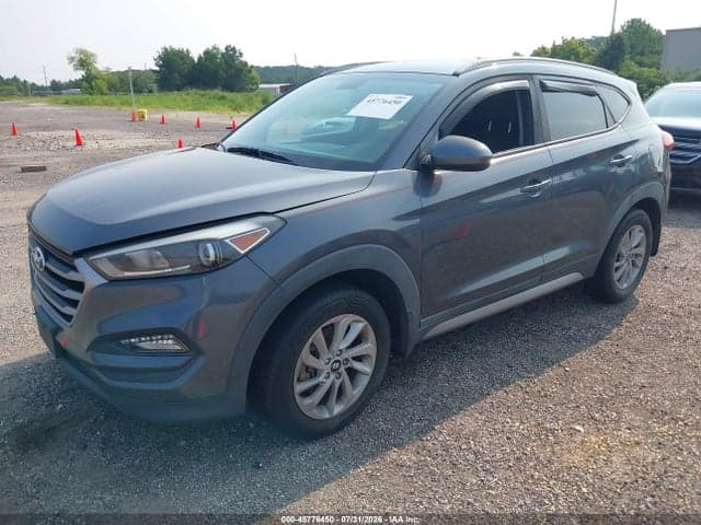 2017 HYUNDAI TUCSON SE 2