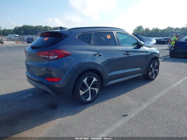 2018 HYUNDAI TUCSON VALUE 4