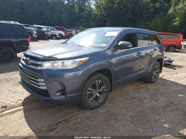 2018 TOYOTA HIGHLANDER LE 2