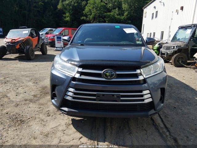 2018 TOYOTA HIGHLANDER LE 13