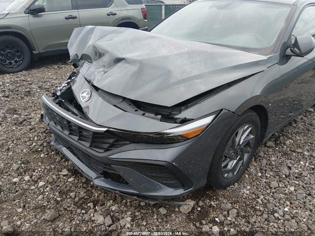 2024 HYUNDAI ELANTRA SEL 17
