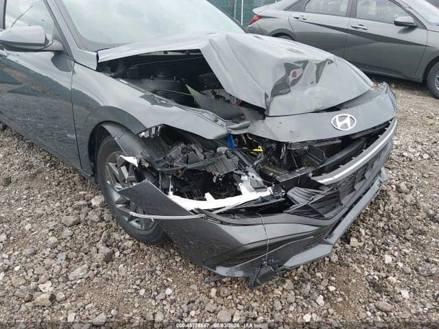2024 HYUNDAI ELANTRA SEL 6