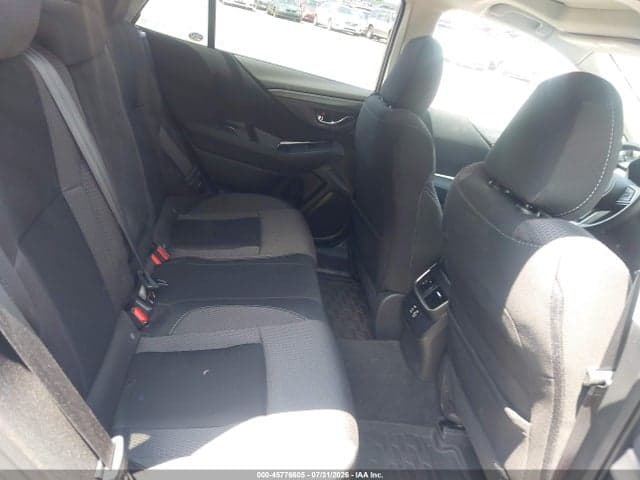 2025 SUBARU OUTBACK PREMIUM 8